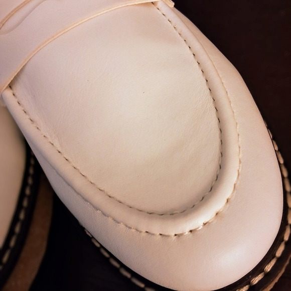 Bandolino White Farley Loafer - Size 11 - NIB - Picture 10 of 14